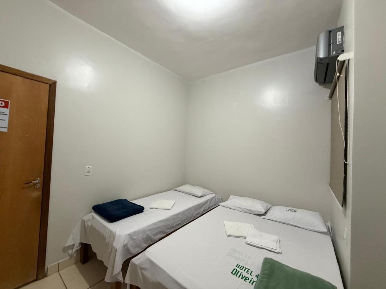 Hotel Oliveira 44