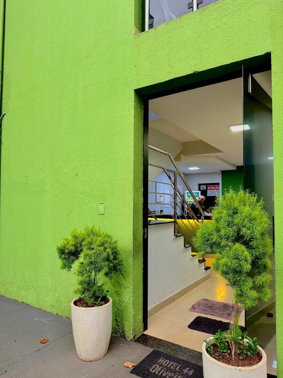 Oliveira 44 Hotel 3*